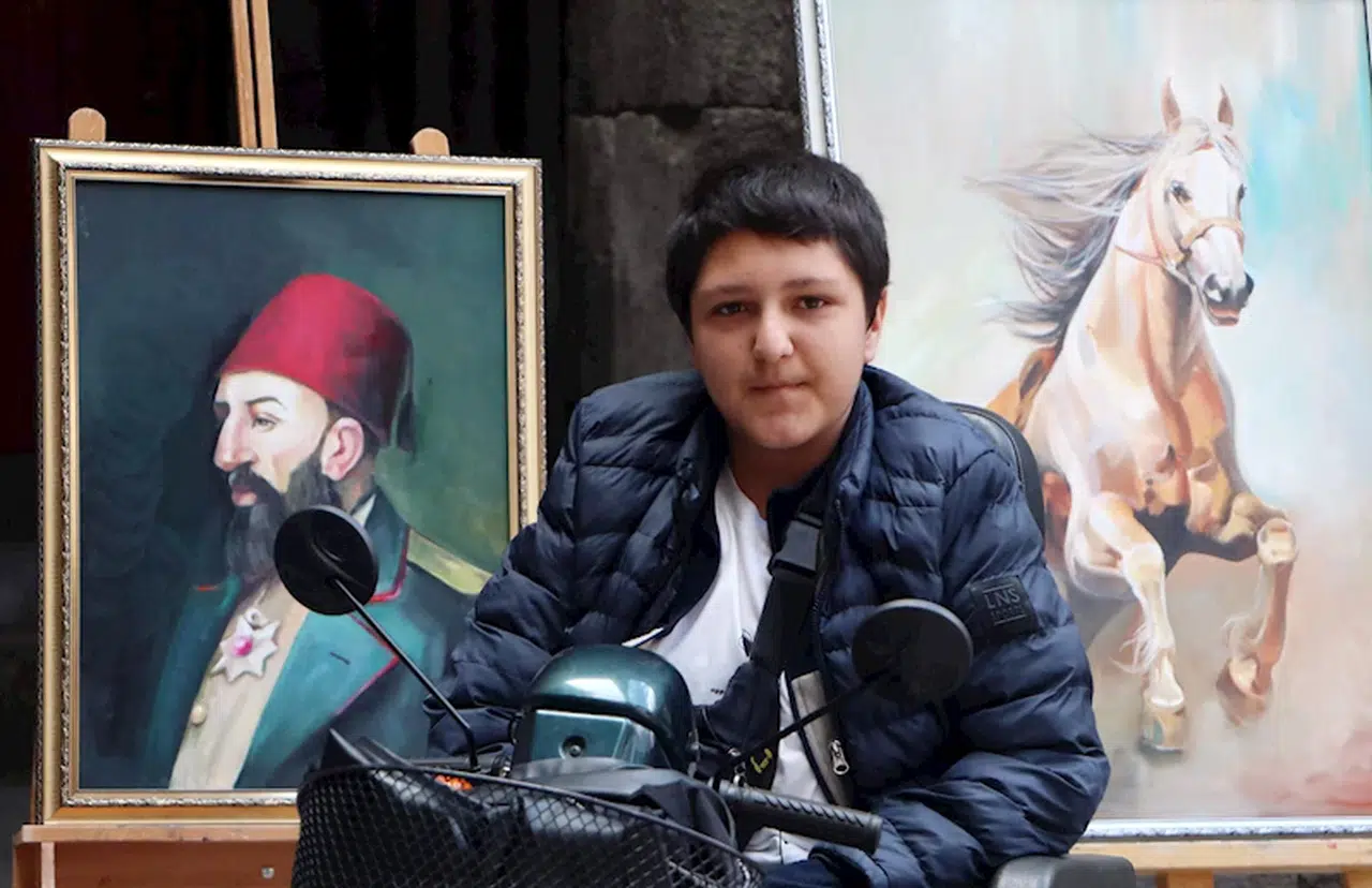 'Eserim olan sergiye katılamayacağım' deyince tarihi binaya engelli rampası yapıldı