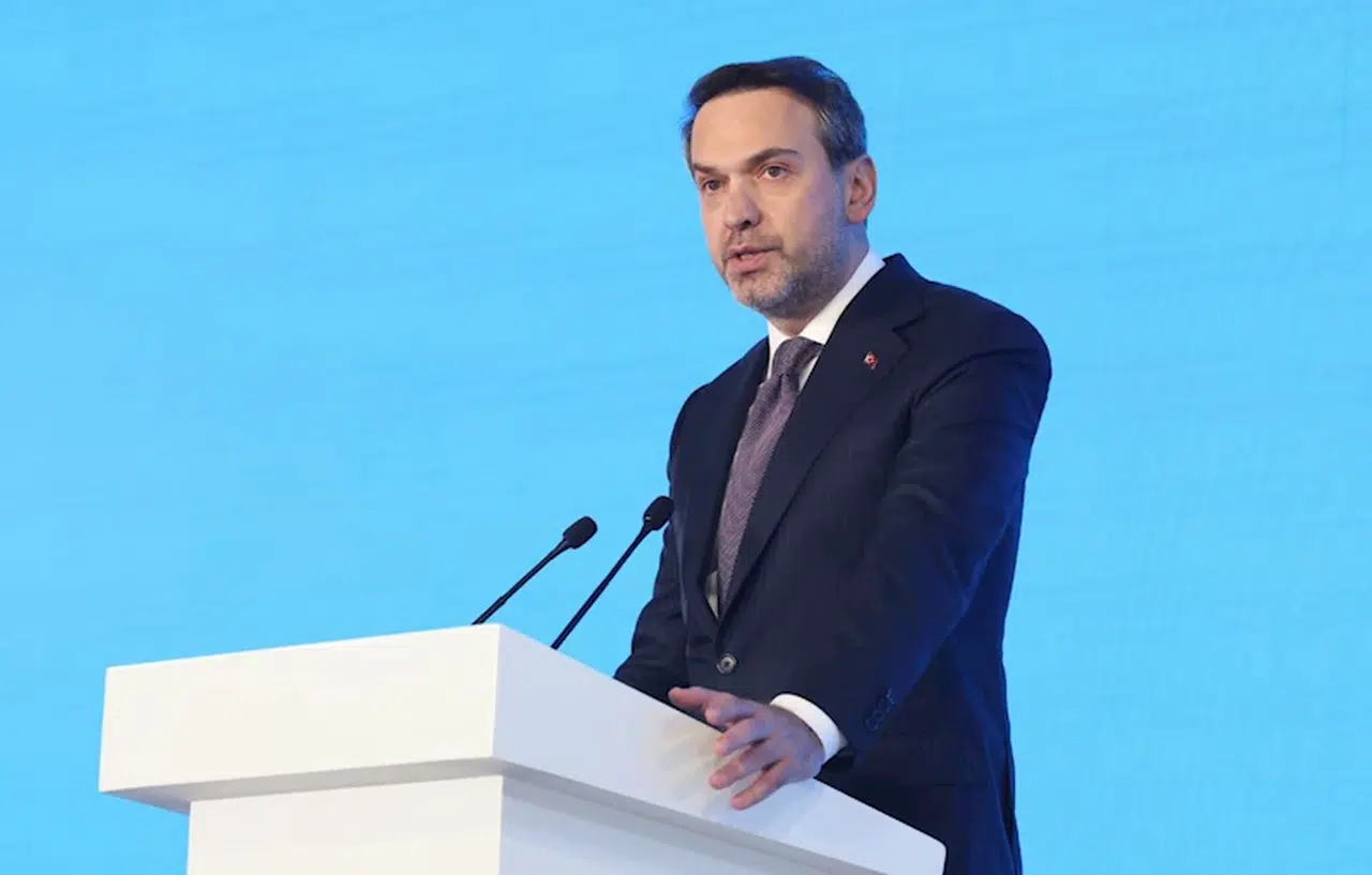 Bakan Bayraktar, Bakü Enerji Haftası açılış törenine katıldı