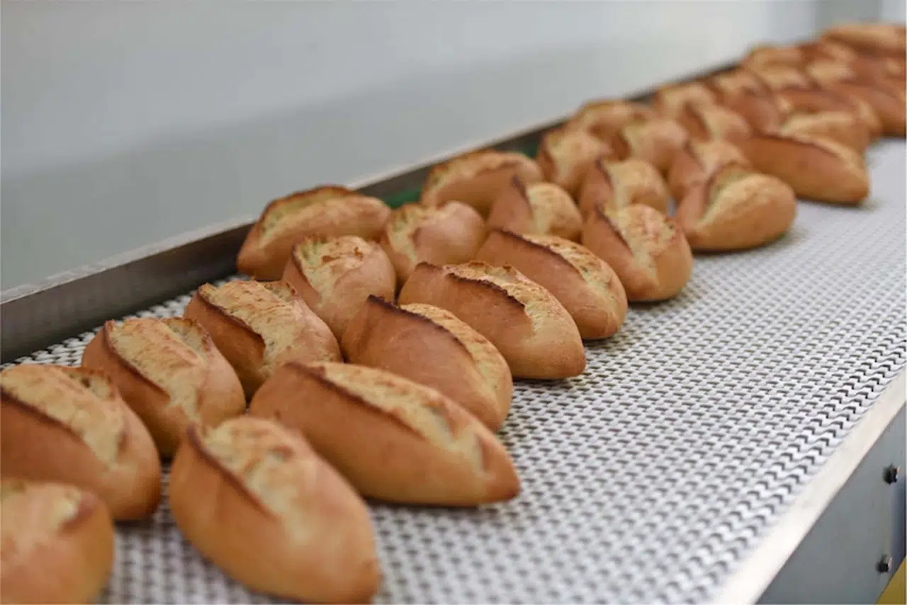 Fırıntaş'ta 300 gram somun ekmek 10 TL oldu