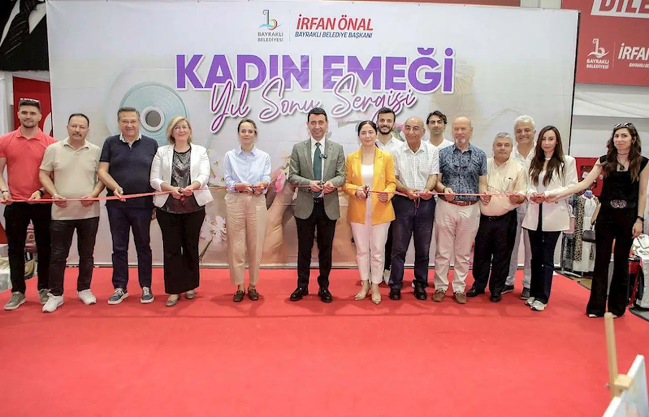 Bayraklı'da kadınların yıl sonu sergisinde Filistin vurgusu