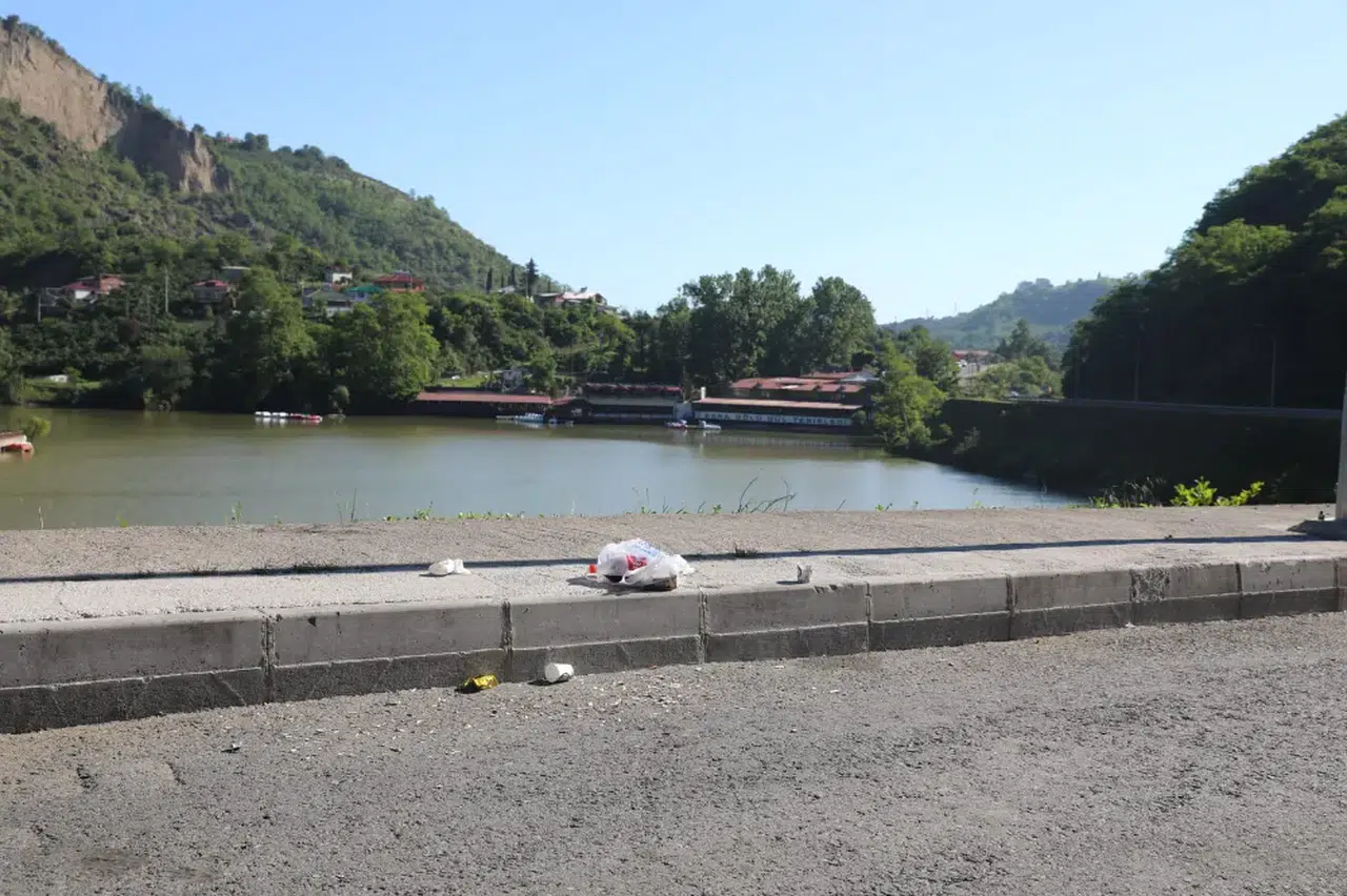 Akçaabat Belediye Başkanı Ekim: "Çevre Duyarlılığı, Şehrimizin ve Doğamızın Geleceği İçin Hayati Öneme Sahip