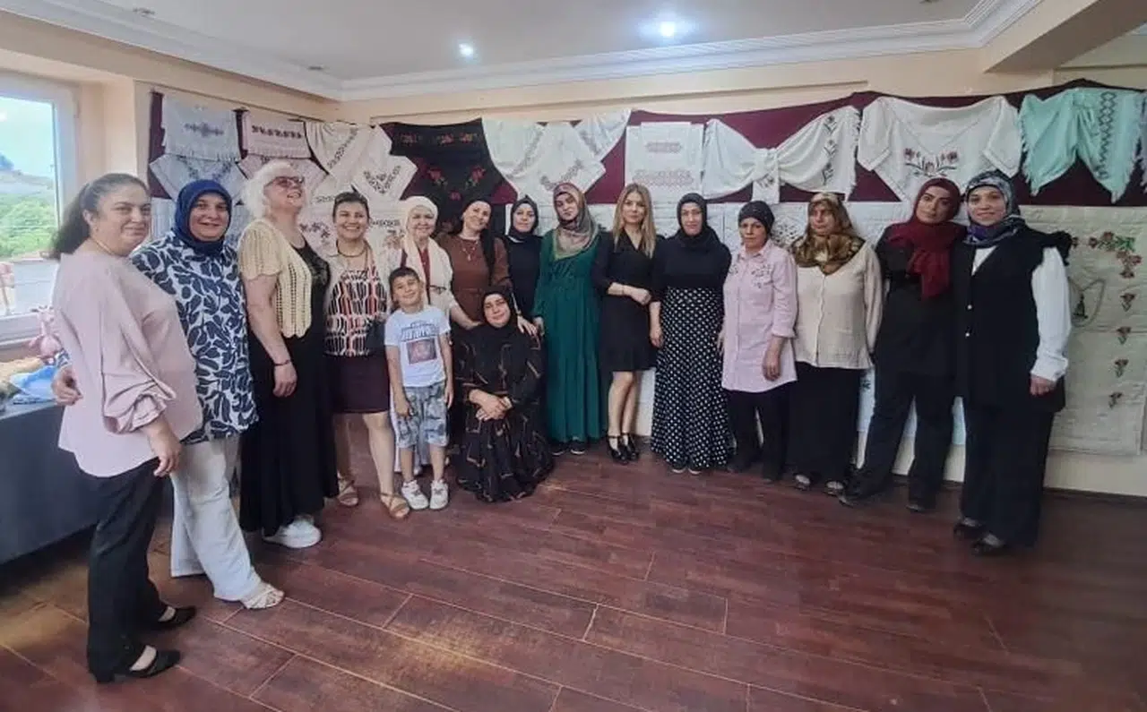 Türkeli HEM yıl sonu sergisi açtı