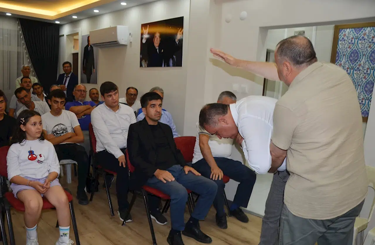 MHP'den Heimlich manevrası eğitimi