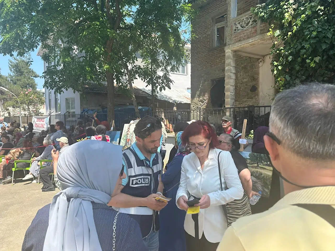 Samsun'da kadınlara polisten KADES eğitimi