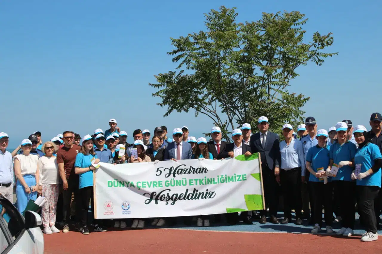 Temiz Çevre, Sağlıklı Toplum: Vakfıkebir'de Atık Toplama Etkinliği