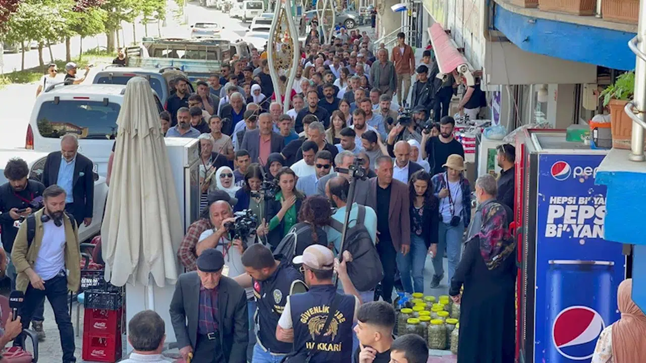 DEM Parti'li Oruç: Türkiye derhal erken seçime gitmelidir