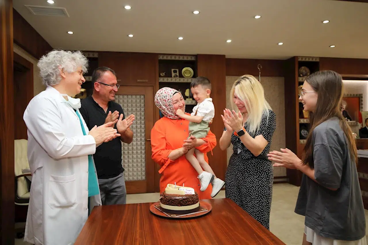 Rektör Özkan: Rahim nakillerinden 35'in üzerinde çocuk dünyaya geldi
