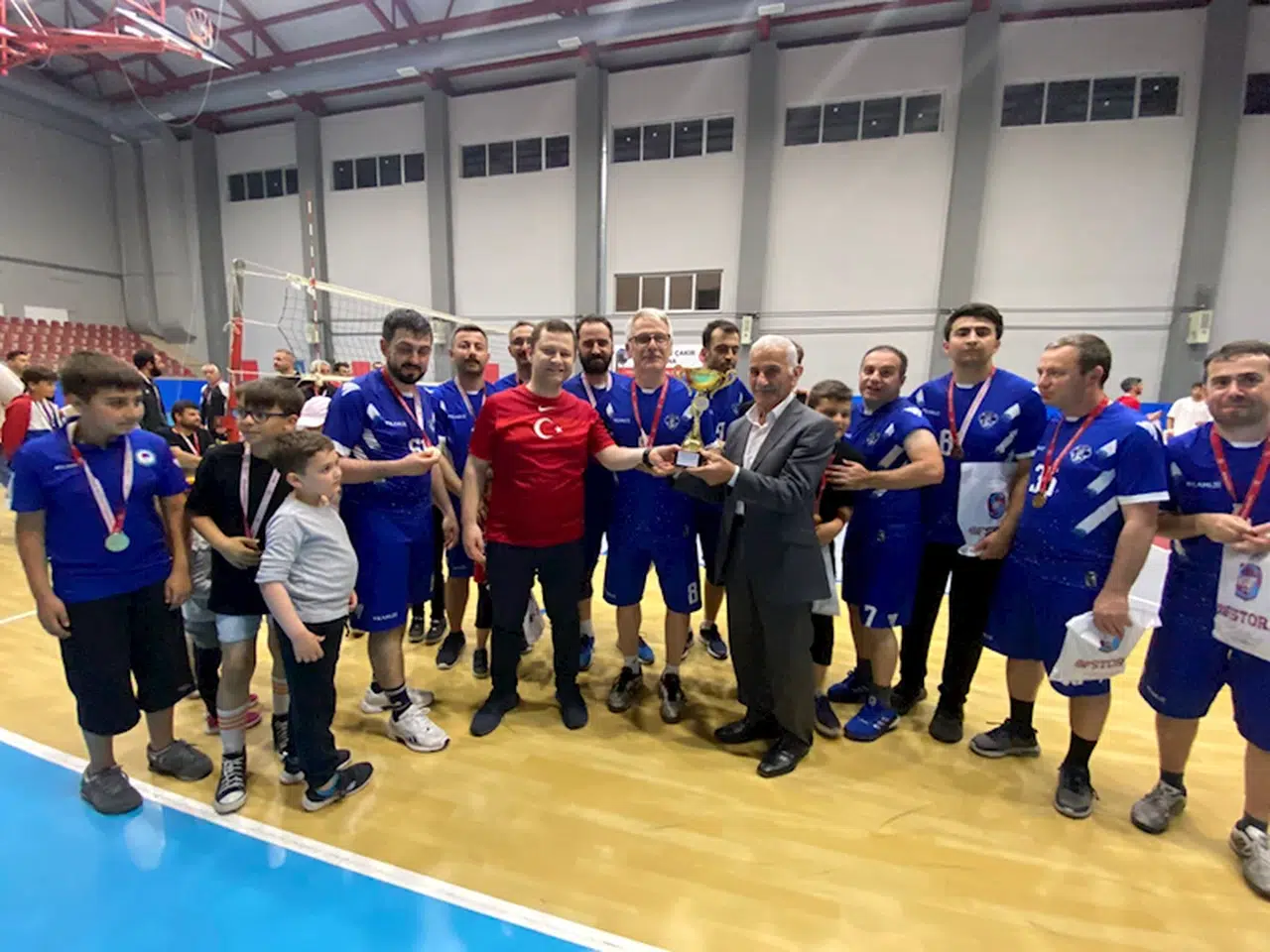 Şehit Necmi Çakır Voleybol Turnuvası sona erdi
