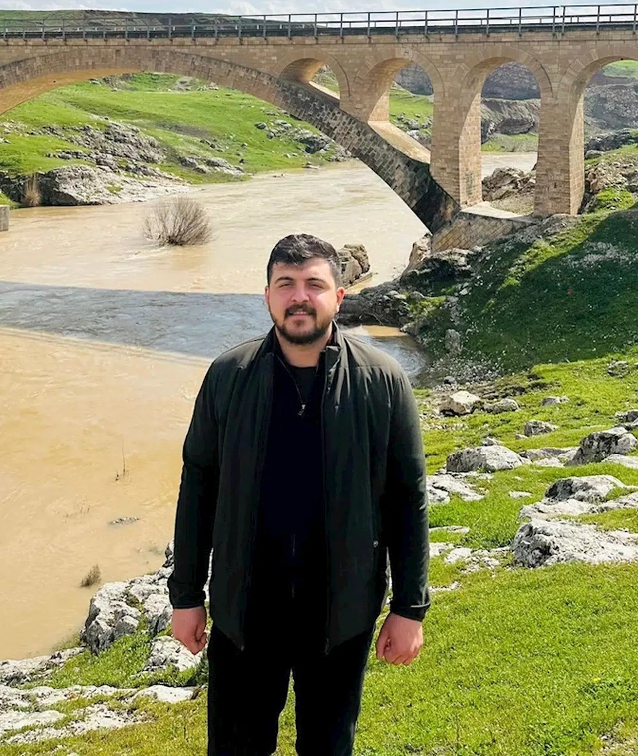 Batman’da DEM Parti'li belde belediye başkanı, görevini bağımsız sürdüreceğini açıklayarak istifa etti