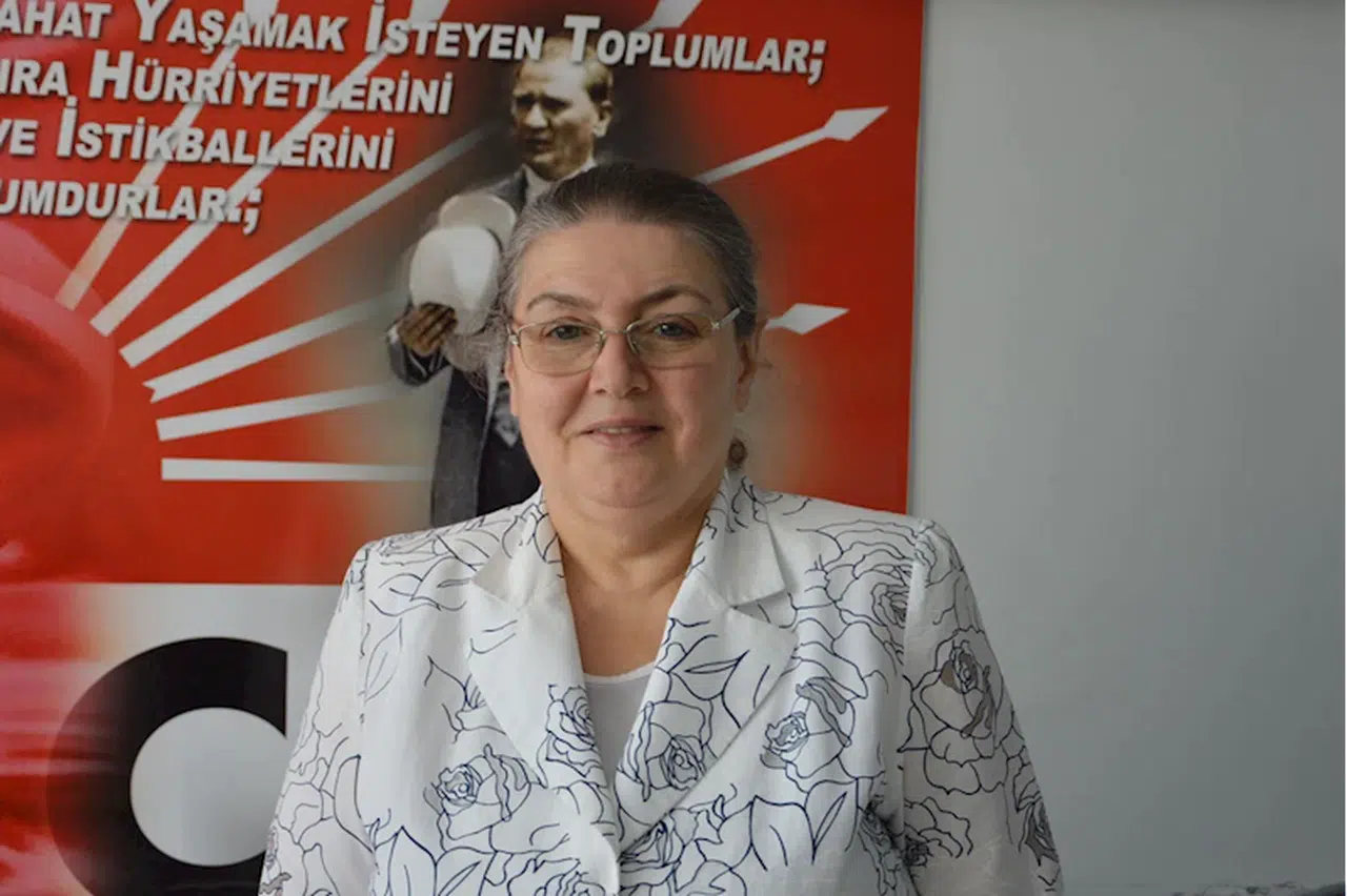 CHP Havza Kadın Kolları Başkanlığına yeniden Adalet Gül seçildi