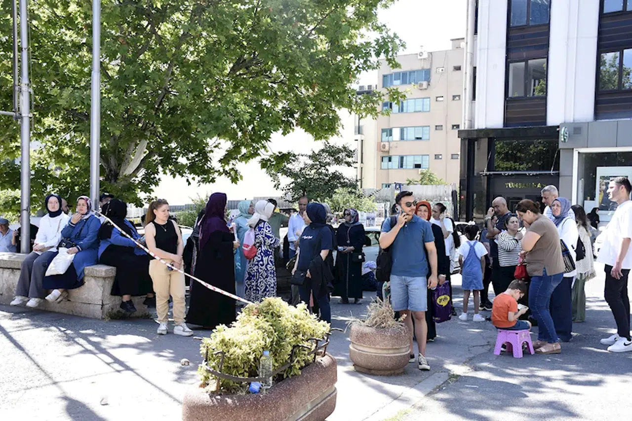 İstanbul- İstanbul'da YKS'de ilk oturum heyecanı