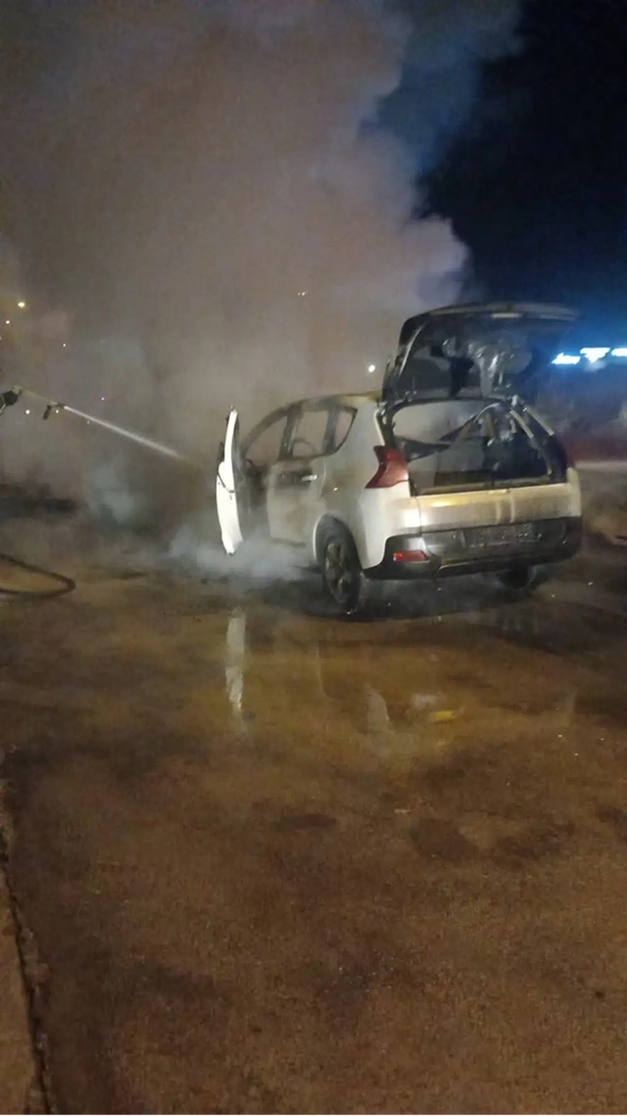 Bolu'da seyir halindeki otomobilde çıkan yangın söndürüldü