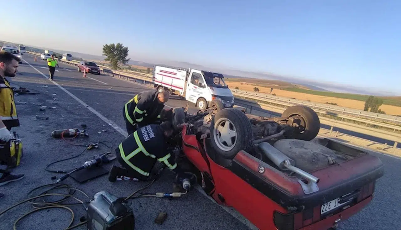 Bilecik'te otomobil takla attı; 1 ölü, 1 yaralı