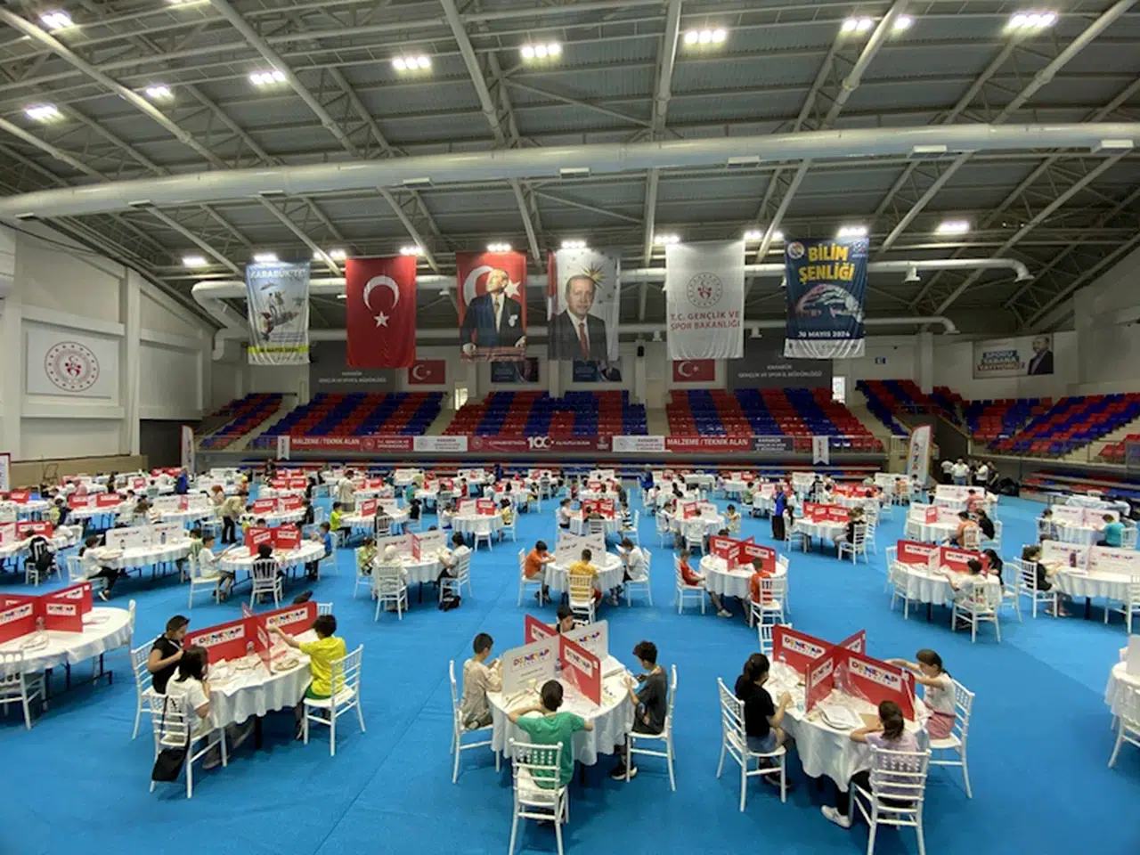 Karabük'te "Deneyap Uygulama Sınavı" gerçekleştirildi