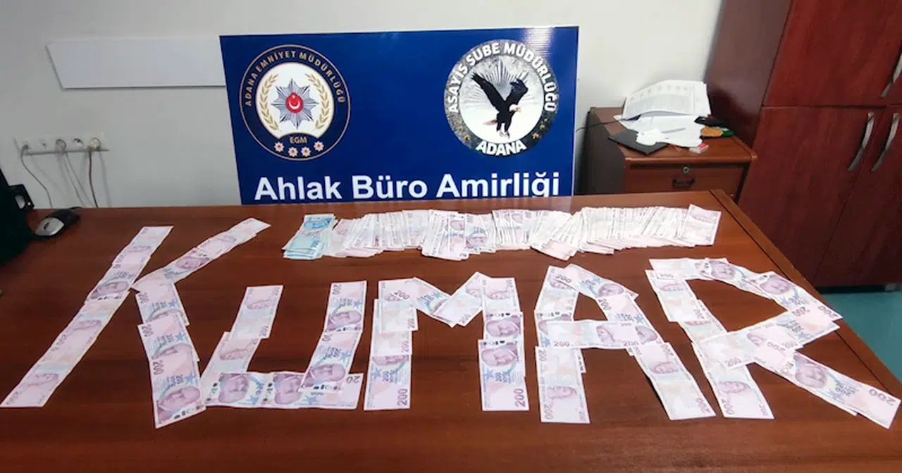 Adana'da kumar oynarken yakalananlara 2 milyon 666 bin lira ceza