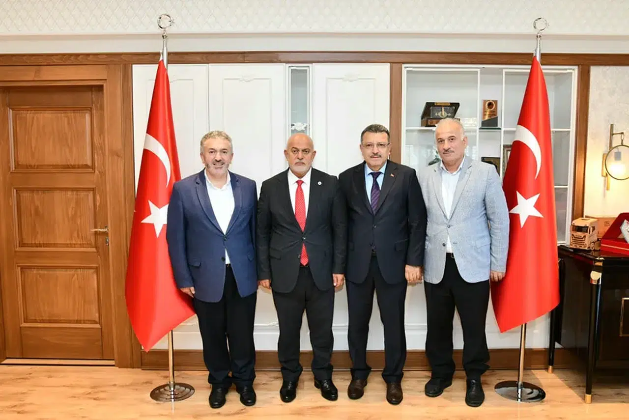 Trabzon İl Müftüsü ve Ekibinden Başkan Genç'e Teşekkür Ziyareti