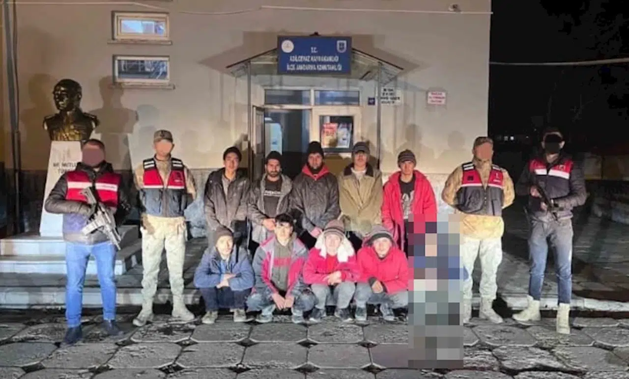 Bitlis'te 9 kaçak göçmen yakalandı, 4 organizatör tutuklandı