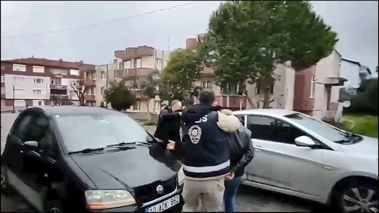 Balıkesir'de uyuşturucu tacirlerine operasyon: 8 tutuklu  
