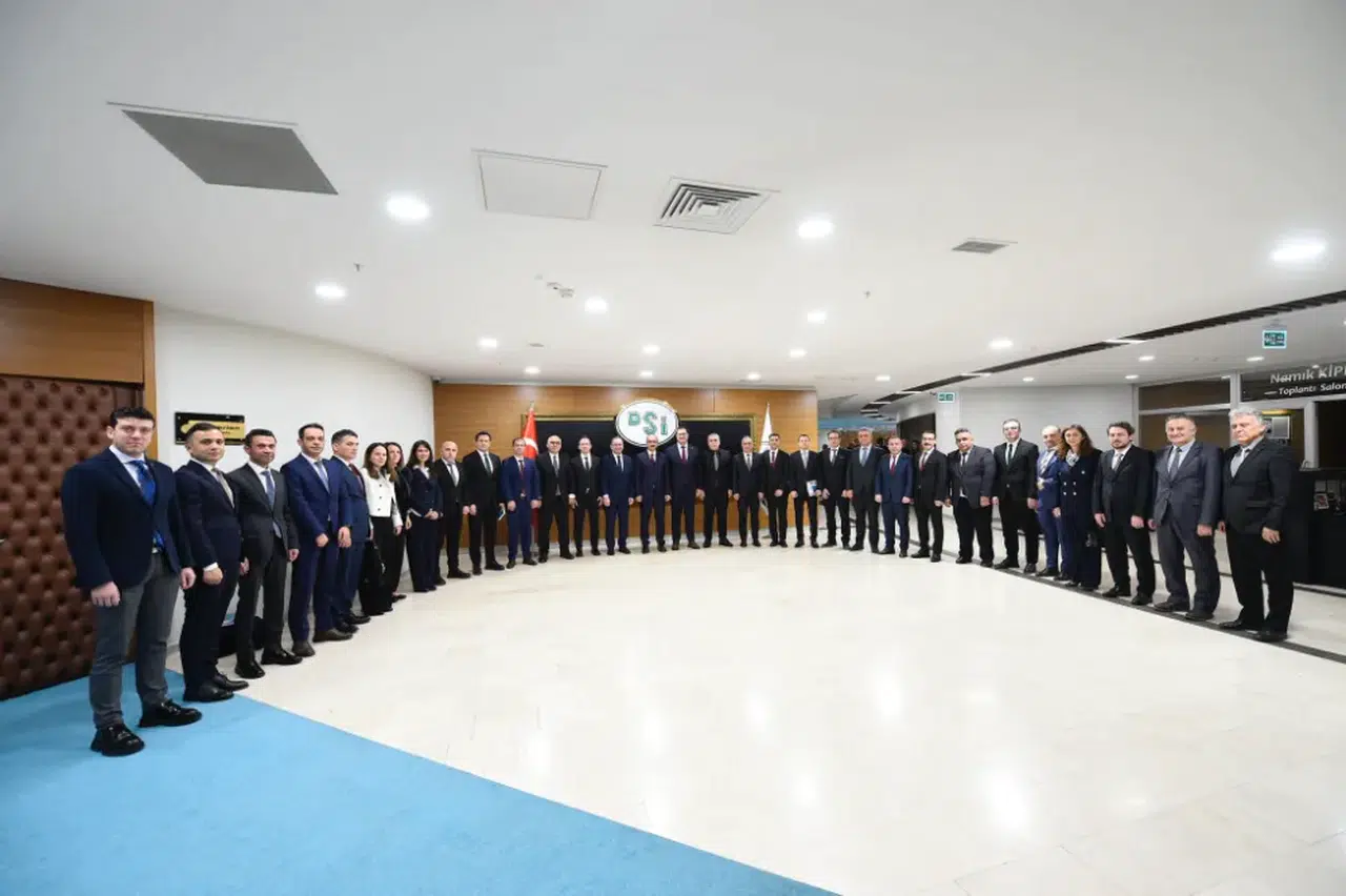 DSİ 22. Bölge Müdürlüğü Heyeti, Genel Müdür Mehmet Akif Balta’yı Makamında Ziyaret Etti