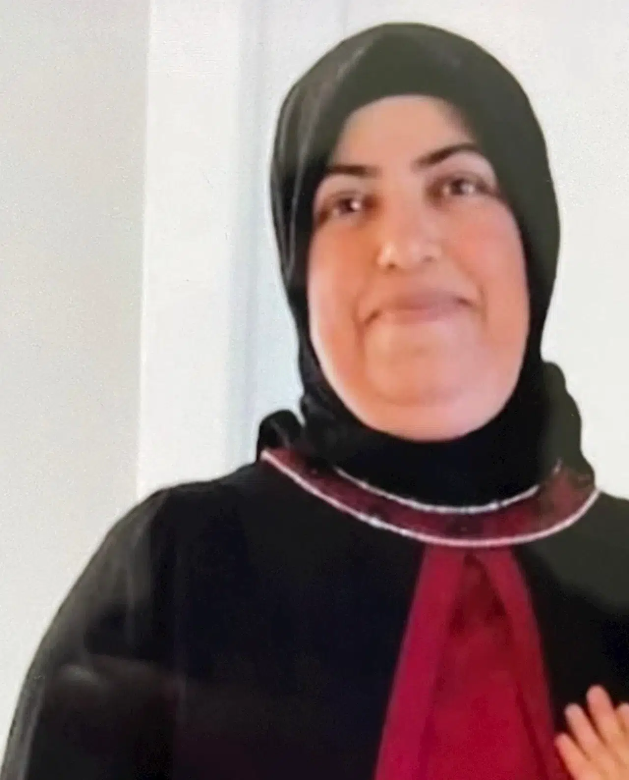 Kızının bıçaklayarak öldürdüğü kadın, toprağa verildi / Ek fotoğraf