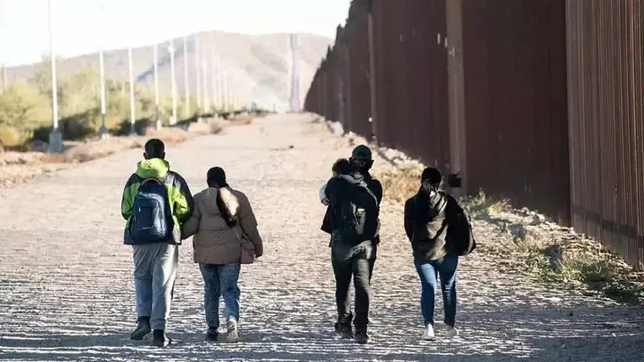 ABD'den sınır dışı edilen 199 Venezuelalı göçmen ülkesine ulaştı