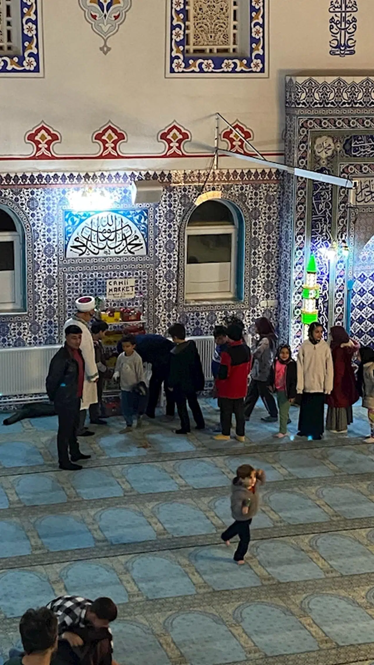 'Cami Market’ projesiyle çocuklara cami sevdiriliyor