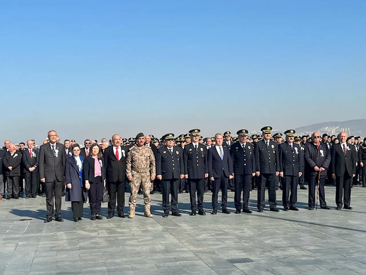 İzmir'de Türk Polis Teşkilatı'nın 180'inci kuruluş yılı kutlandı