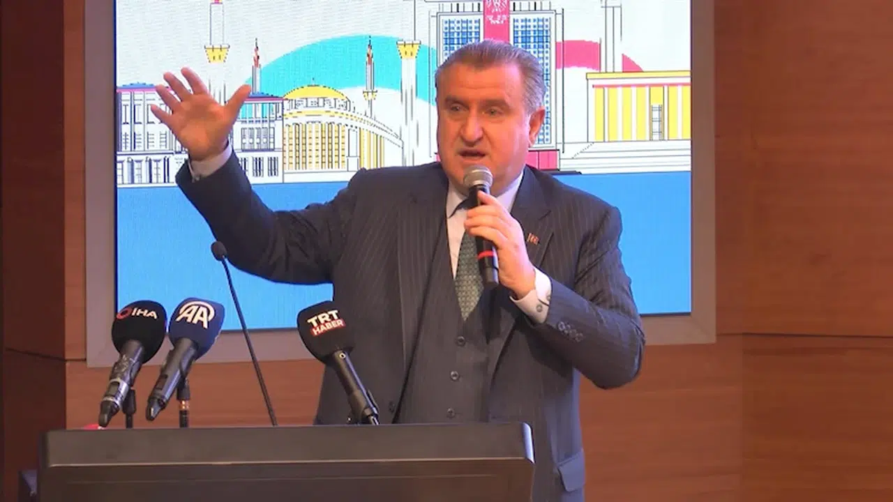 Bakan Bak: 970 binin üzerinde gencimize barınma imkanı sağlıyoruz