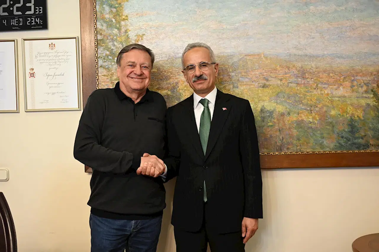 Bakan Uraloğlu, Lübliyana Belediye Başkanı Jankovic ile görüştü