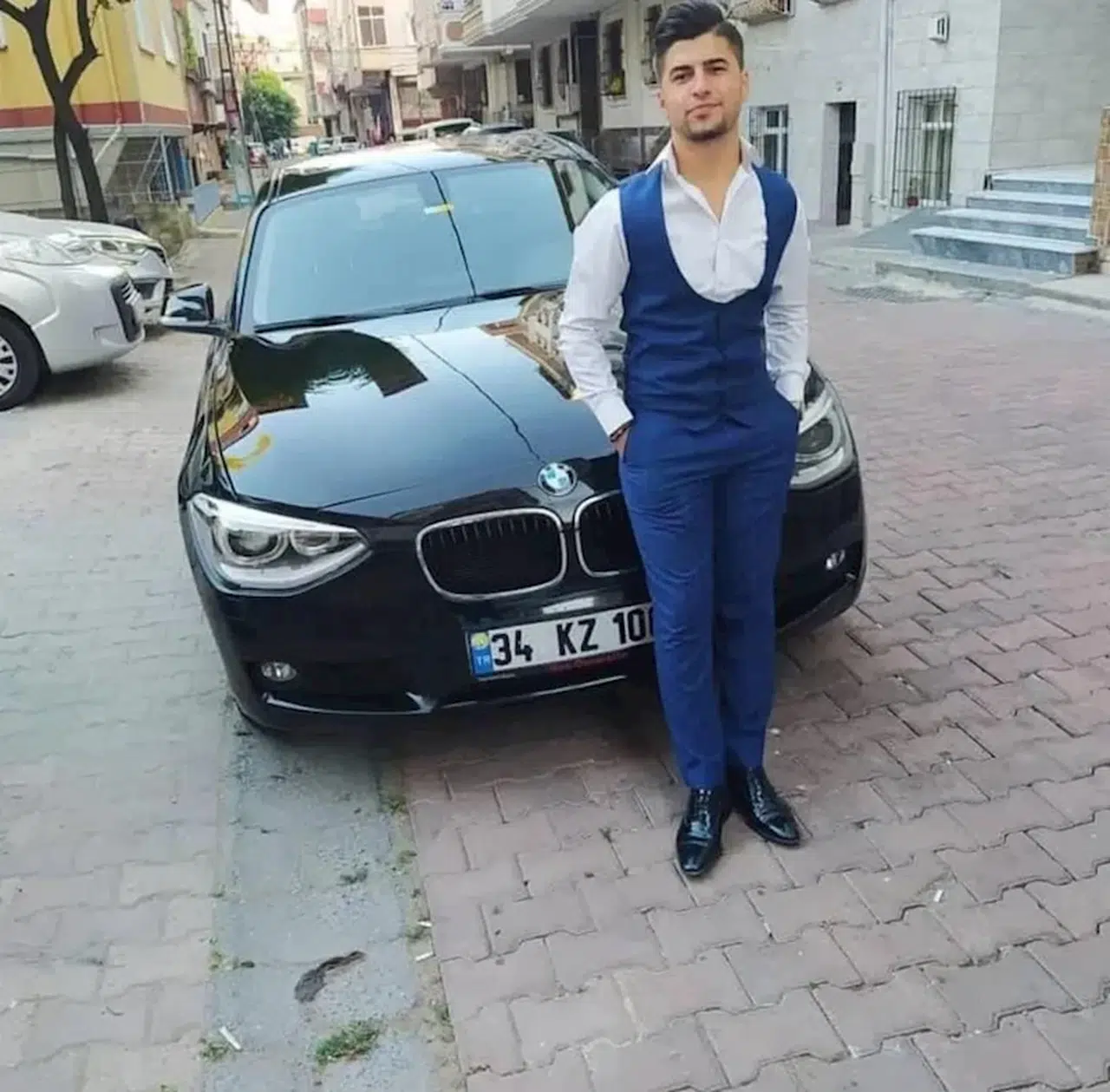 Diyarbakır'da minibüs yan yattı; 1 ölü, 1 yaralı/ Ek fotoğraf