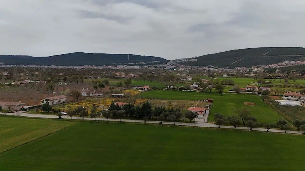 Muğla'da alışılmışın dışında bir yayla; çıkılmıyor, iniliyor