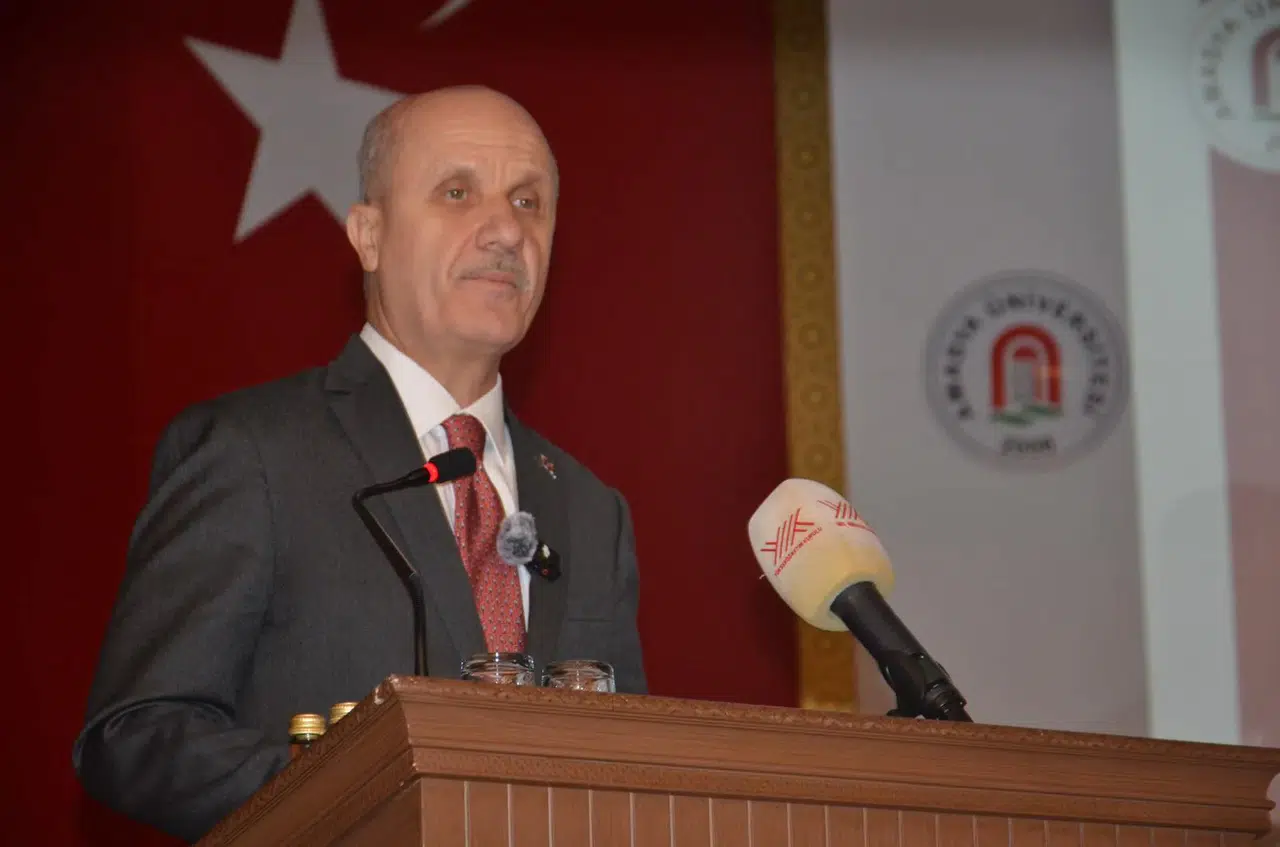 YÖK Başkanı Özvar: İsrail'in Gazze'deki soykırımını en güçlü şekilde kınıyoruz