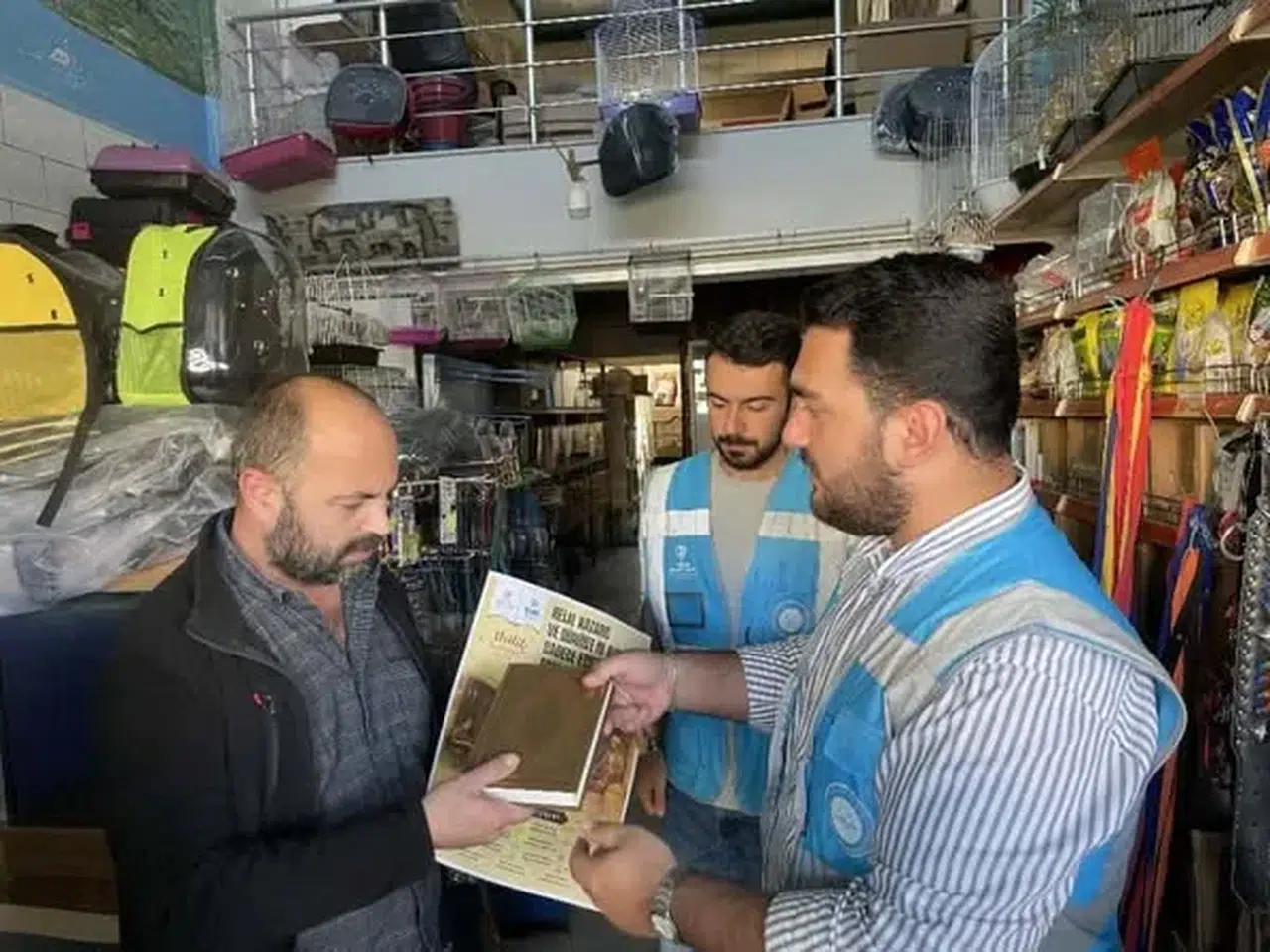 Ahilik Haftası'nda TDV Bayburt'tan esnafa ziyaret ve moral desteği