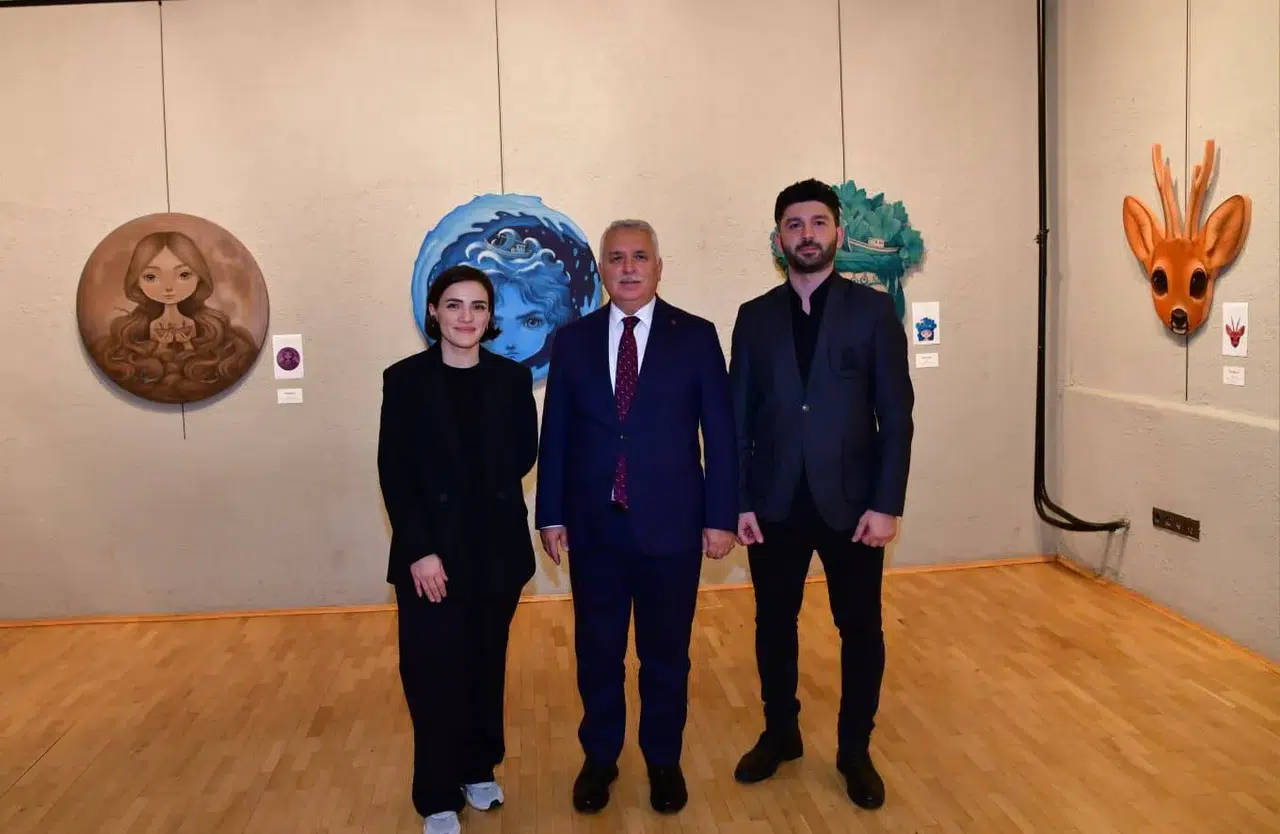 Vali Yıldırım'dan Eda Uzun'un Trabzon Anıları sergisine ziyaret ve kültürel vurgular