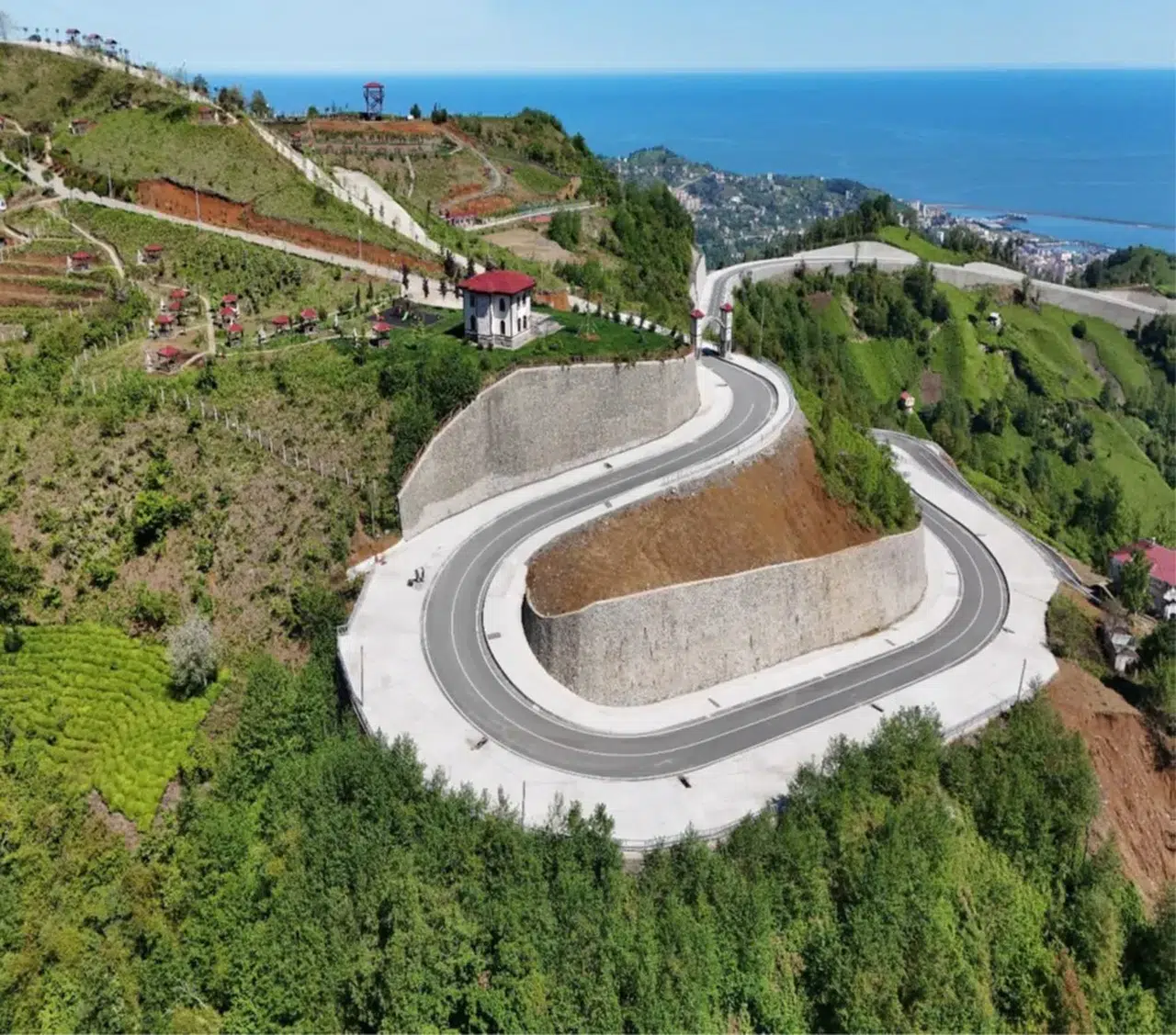 Bakan Uraloğlu: Isırlık Yolu, bölgenin turizm potansiyelini artıracak