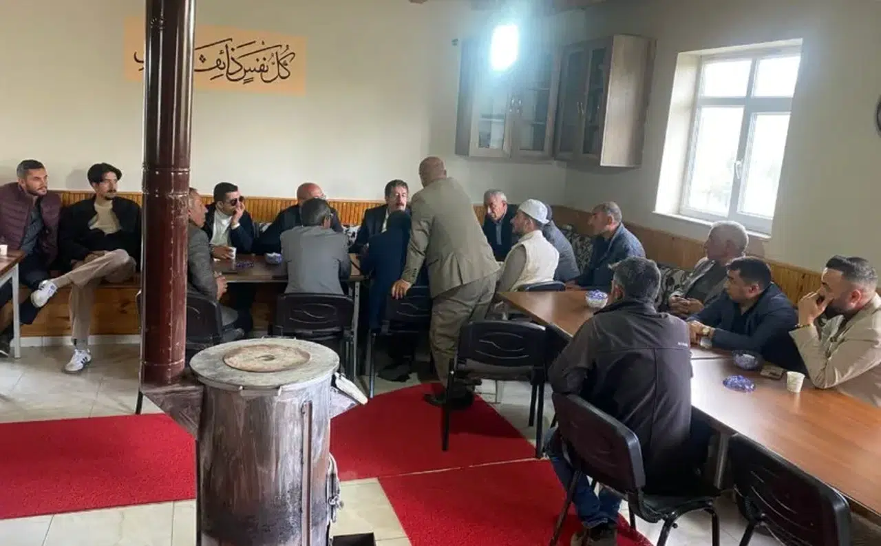 Abdurrahim Fırat’tan Karayazı’nda Vatandaş Buluşması