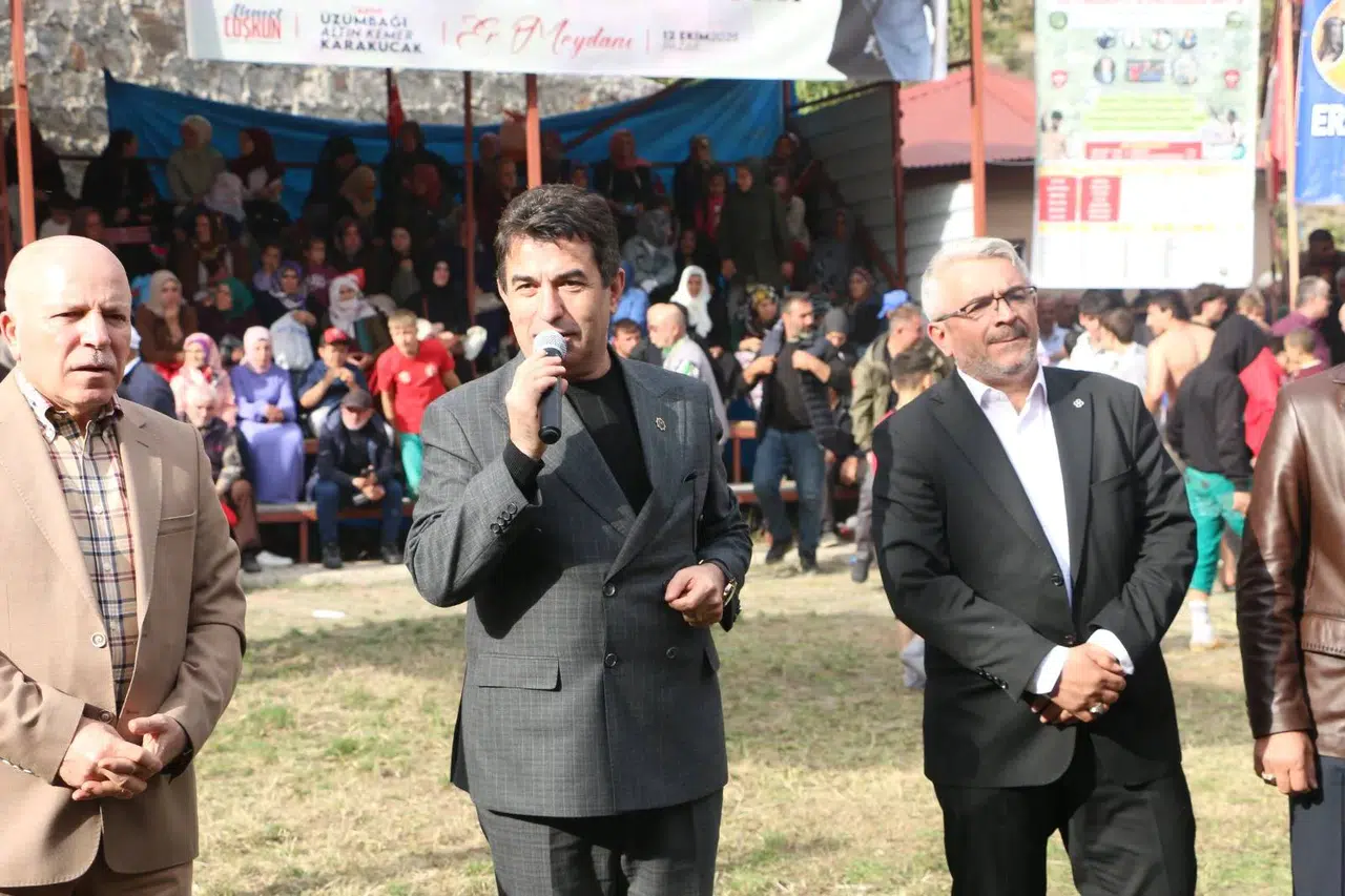 İspir’de Altın Kemer Güreşleri, Ata sporu ve kardeşlik duygularını bir araya getirdi