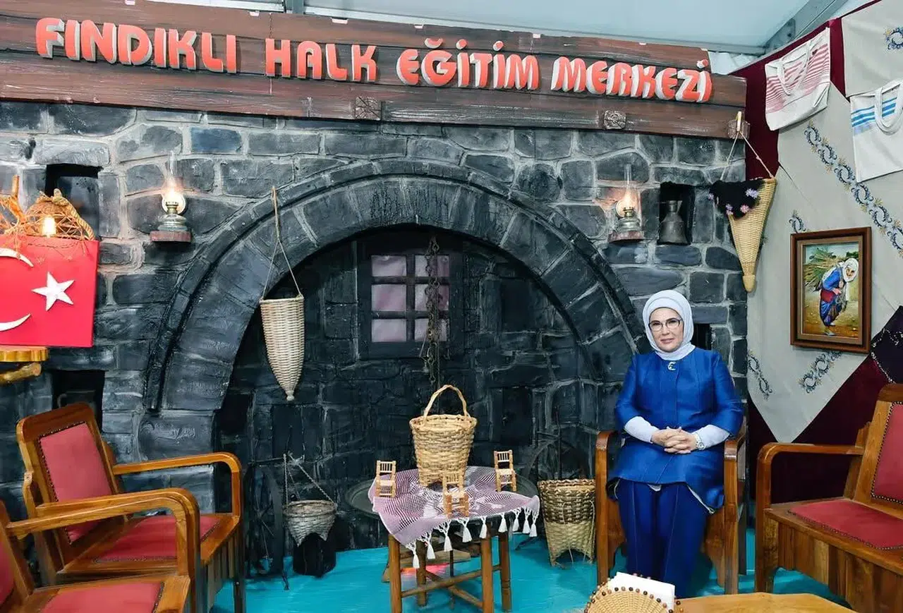 Emine Erdoğan, Rize Gastronomi Günleri'ne Katılarak Lezzetleri Keşfetti