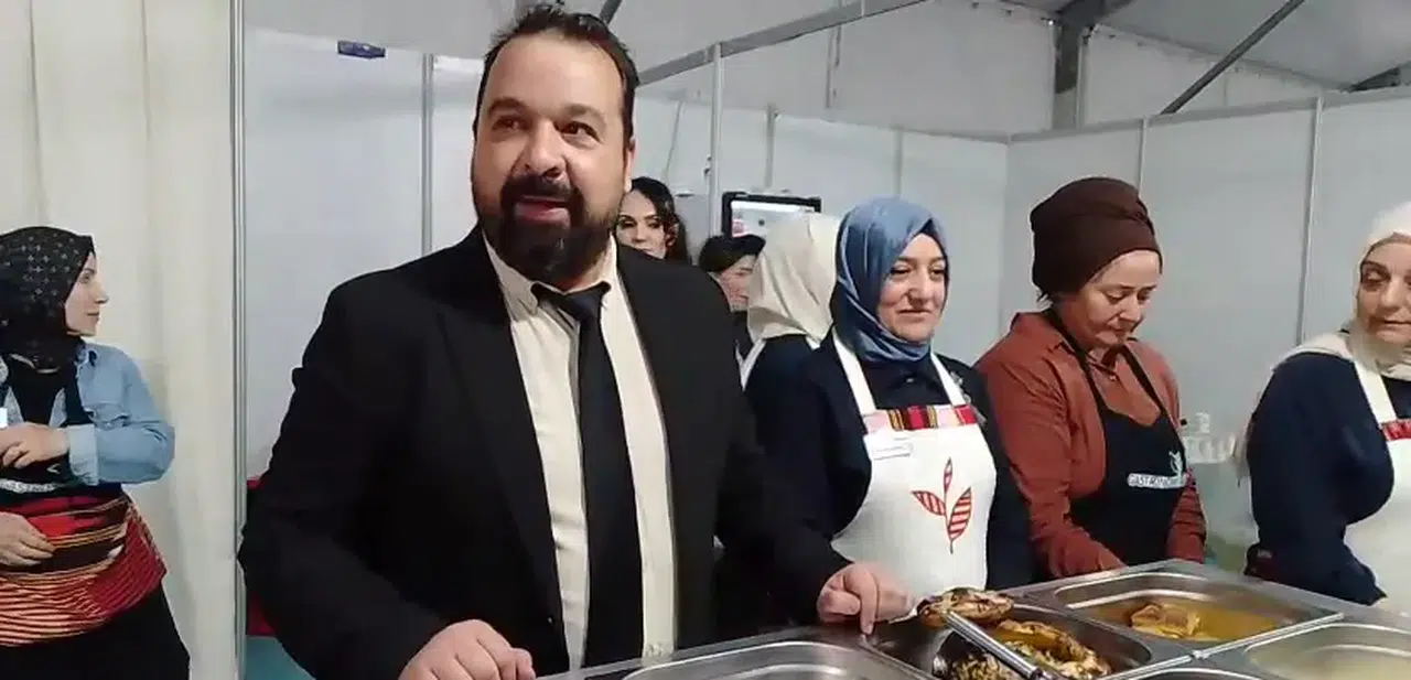 Kalkandere Halk Eğitim Merkezi, 5. Gastro Rize Festivali’nde Yöresel Tatlarıyla Göz Doldurdu