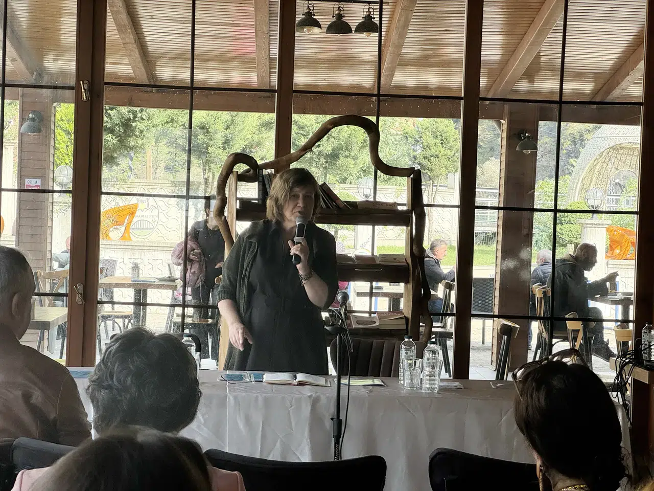 Borçka Tiyatro Festivali'nde Kültüre Erişim Hakkı Üzerine Söyleşi Gerçekleşti