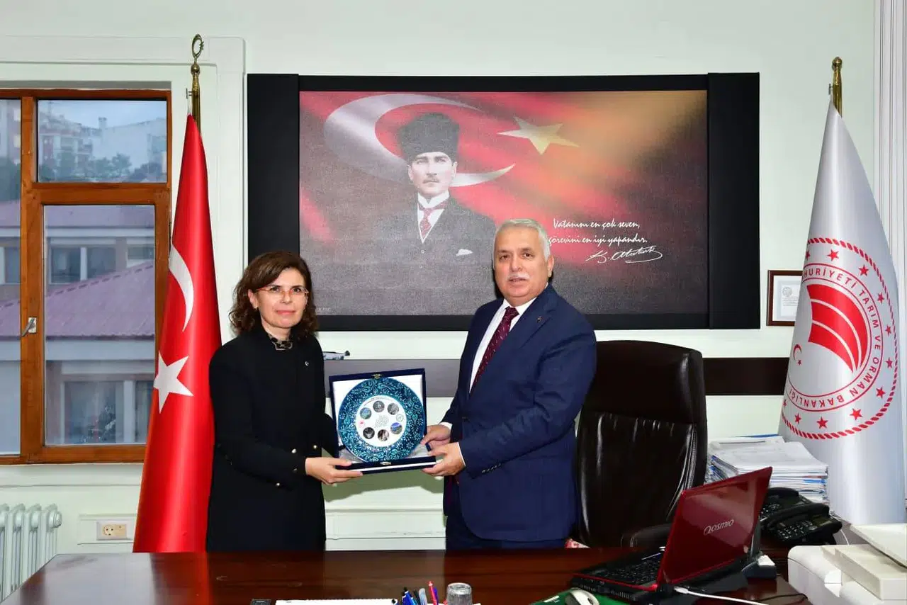 Trabzon Valisi Yıldırım, Doğa Koruma Müdürlüğü'nde çevre bilincini artırmayı hedefliyor