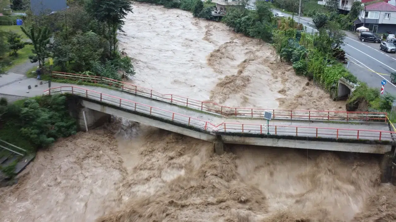 Rize'de Sel Felaketi: Zararın Boyutu 1,2 Milyar Lira!