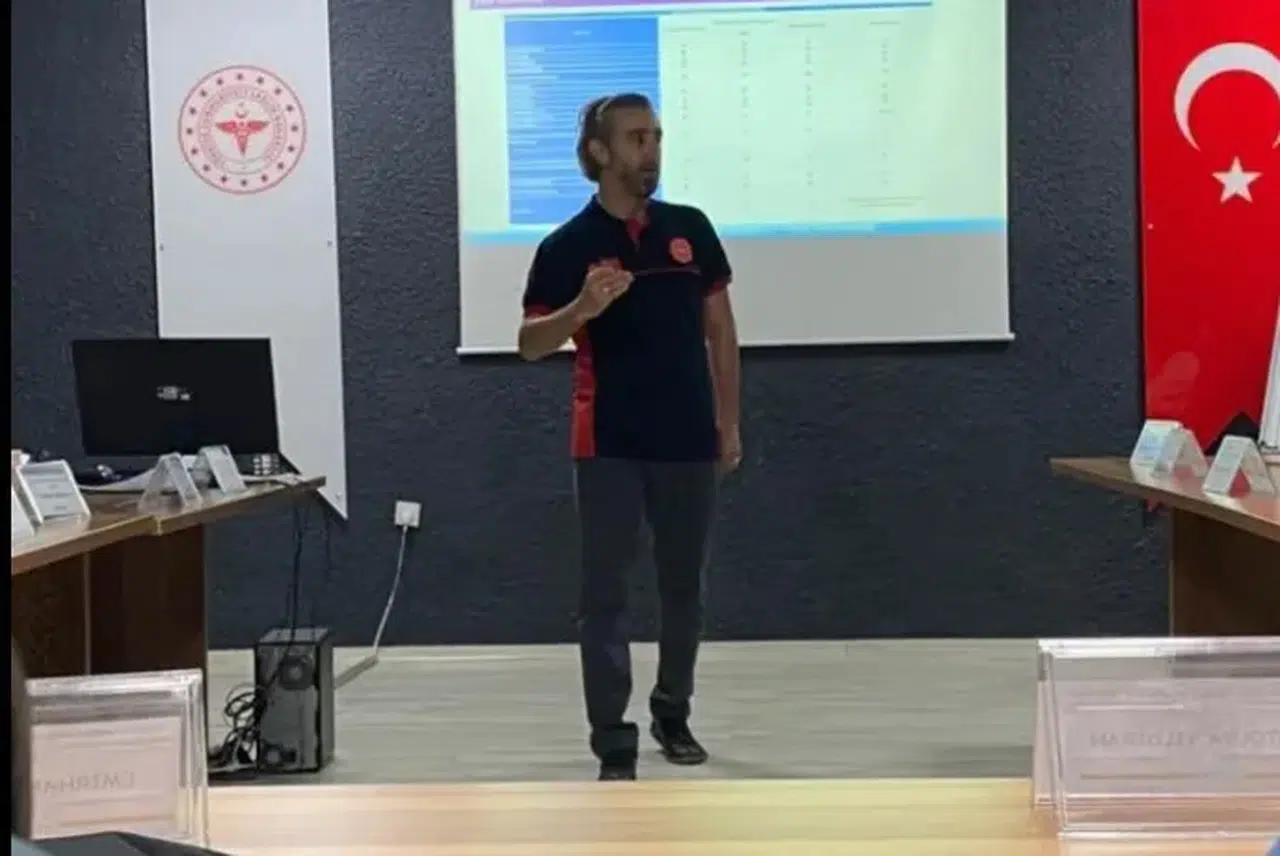 Trabzon'da Ambulans Sürüş Güvenliği Eğitimi ile Sağlıkta Güvenlik Standartları Artacak