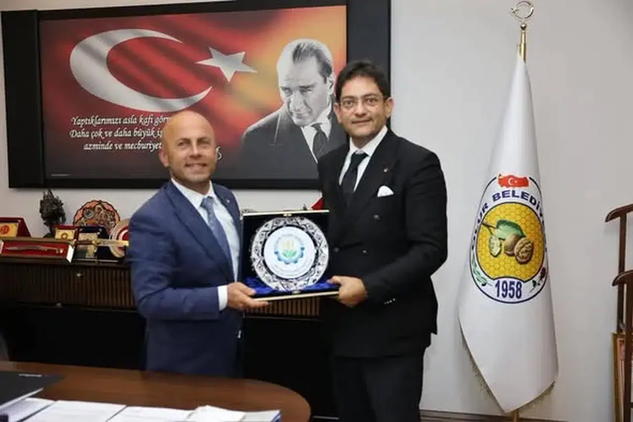 Olur Belediyesi, Erzurum Ticaret Borsası ile tarım ve gastronomi potansiyelini görüşerek önemli bir buluşma gerçekleştirdi