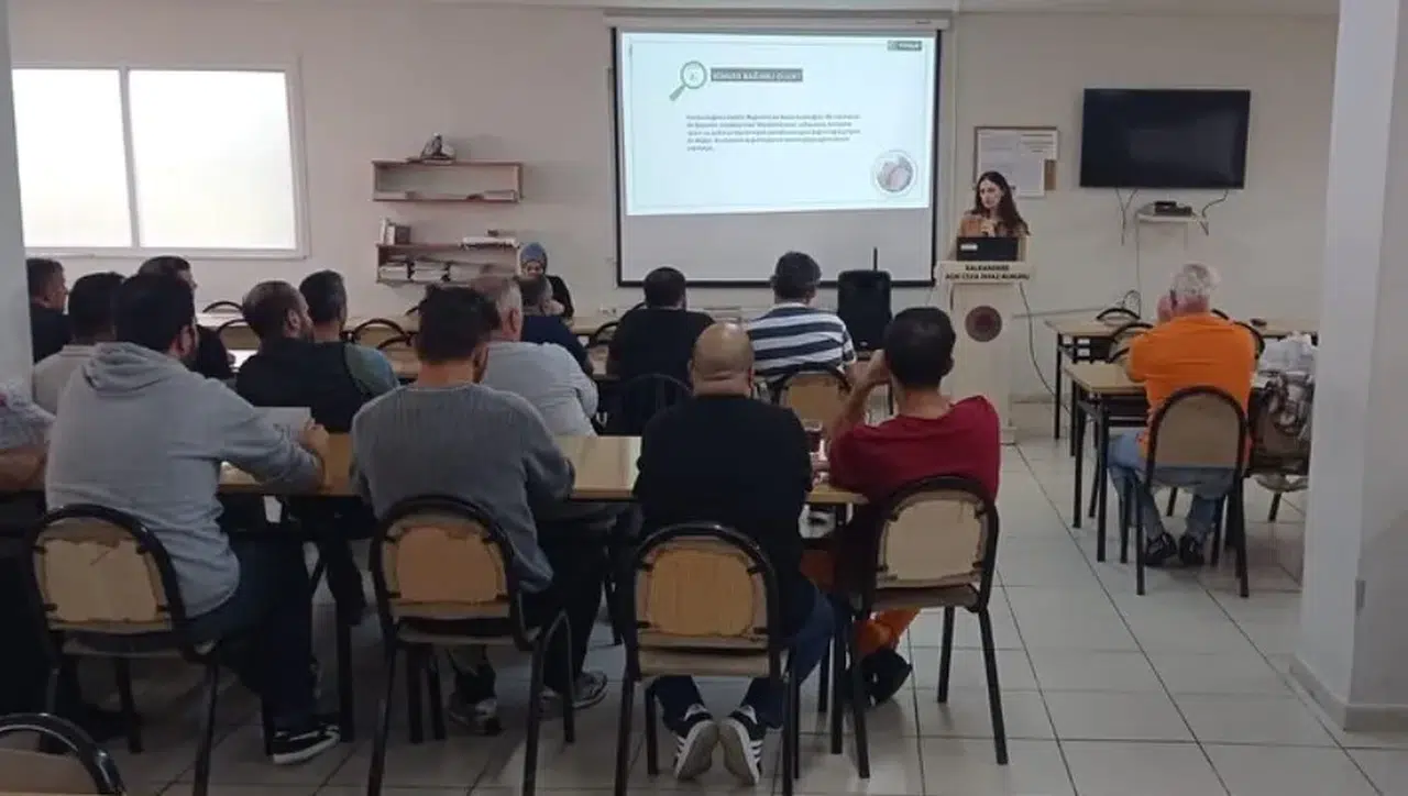 Rize Yeşilay, cezaevlerinde bağımlılıkla mücadele için eğitimler sürdürüyor