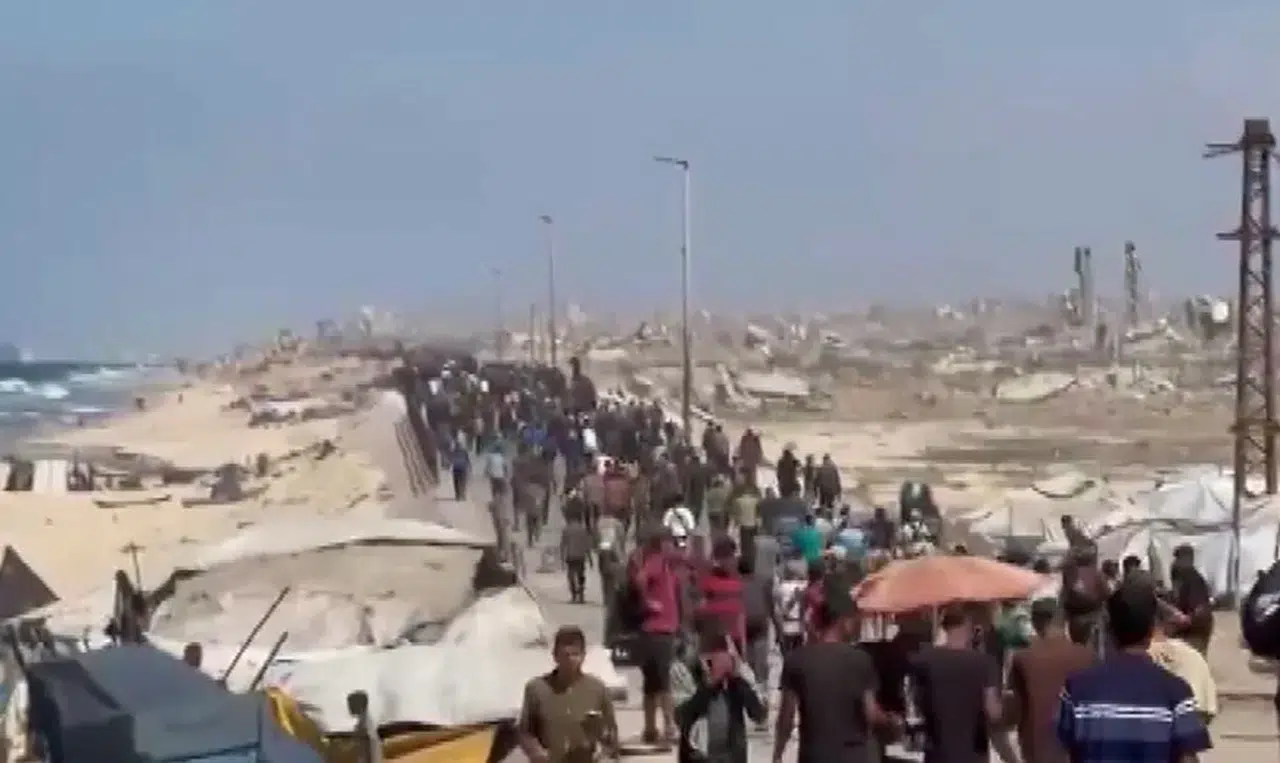 Gazze'de Ateşkesle Birlikte Filistinliler Evlerine Dönmeye Başladı