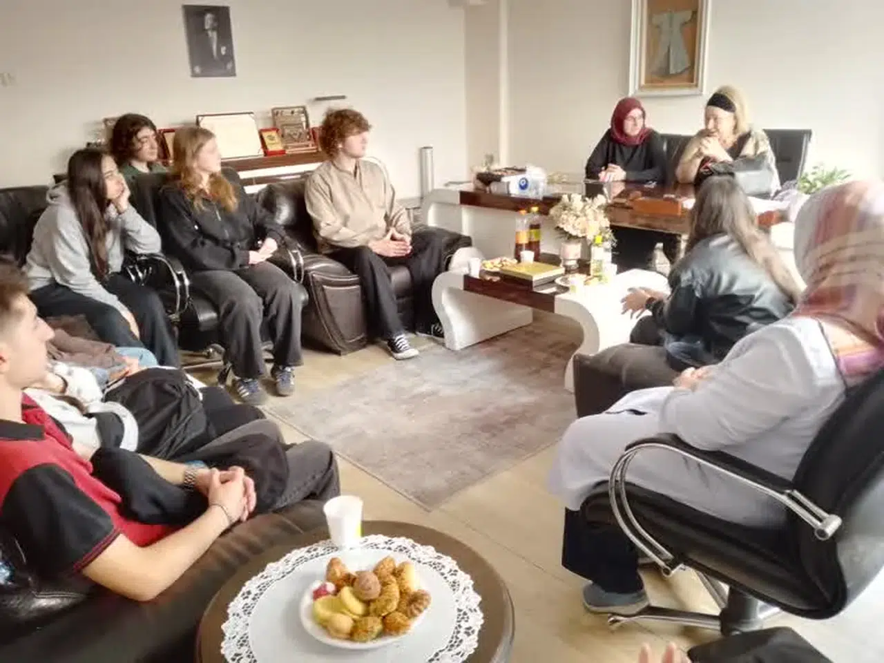 Rize Sosyal bilimler lisesinden Öner Hukuk bürosu’na ziyaret