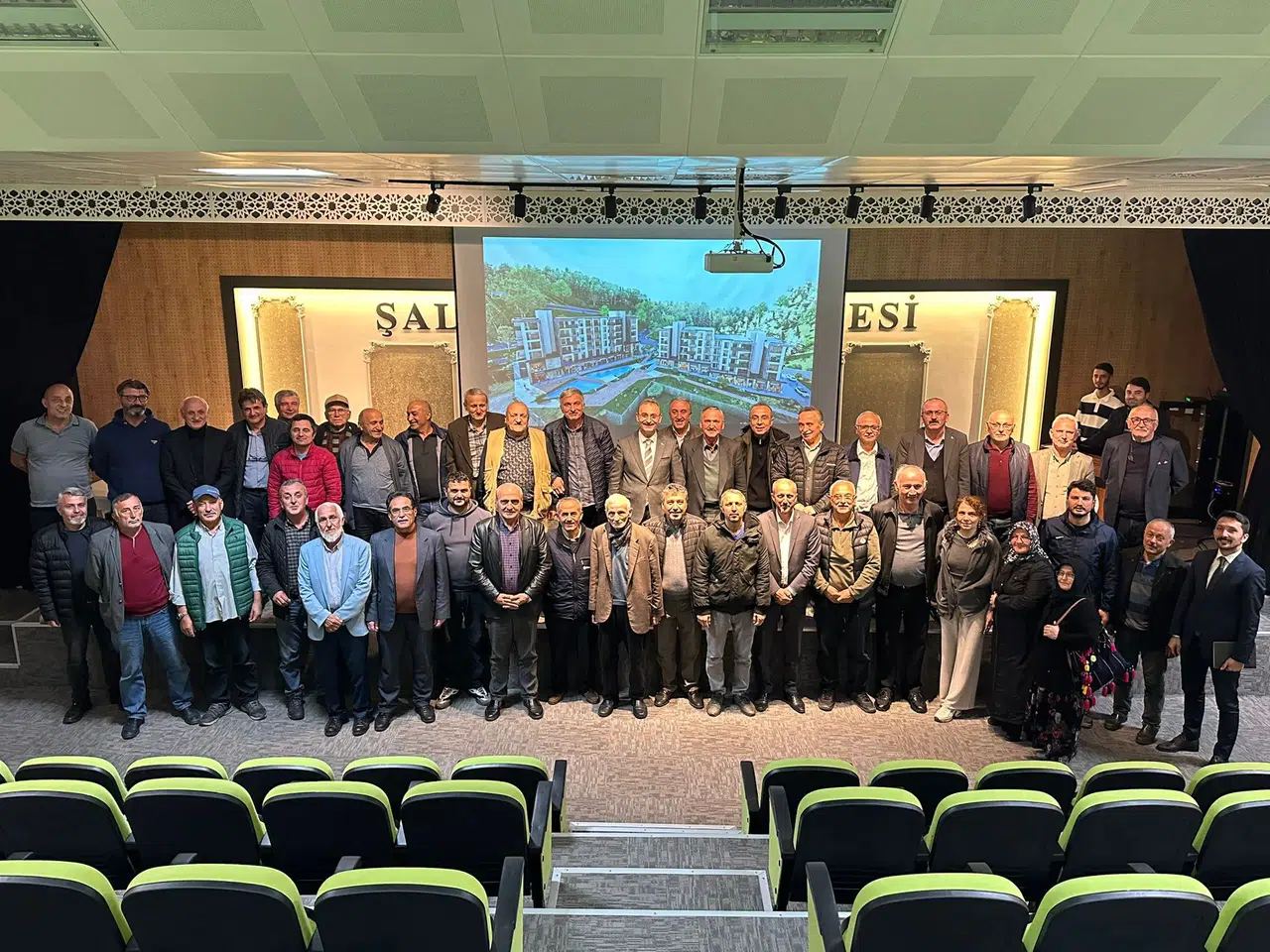 Şalpazarı'nda kentsel dönüşüm toplantısı: Başkan Kurukız vatandaşla buluştu