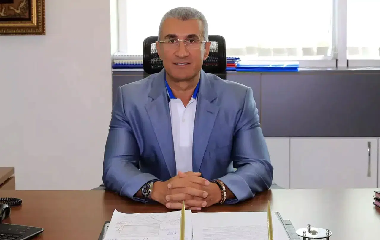 Antalya Büyükşehir Belediyesi’nde 4 daire başkanı emeklilik ve istifa kararı aldı