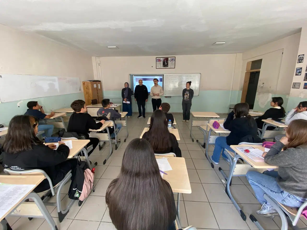 Artvin Millî Eğitim Müdürü Acar, Ardanuç'ta okul ziyaretleriyle eğitime destek mesajı verdi